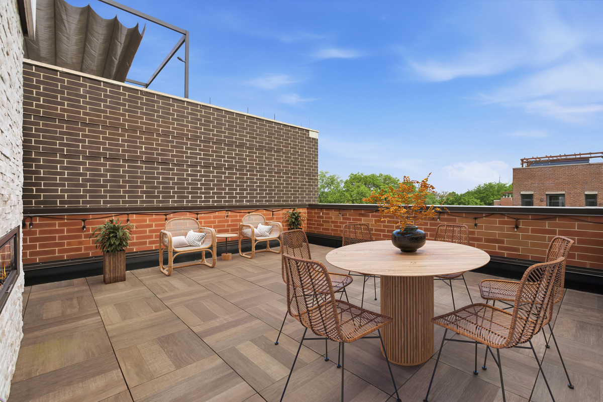 1321 West Wrightwood Avenue Chicago IL 60614