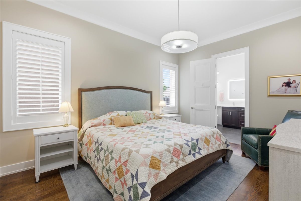 1321 West Wrightwood Avenue Chicago IL 60614