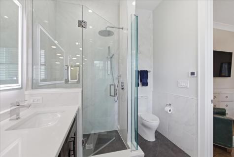 1321 West Wrightwood Avenue Chicago IL 60614