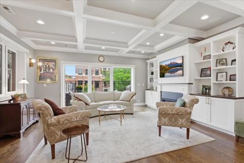 1321 West Wrightwood Avenue Chicago IL 60614