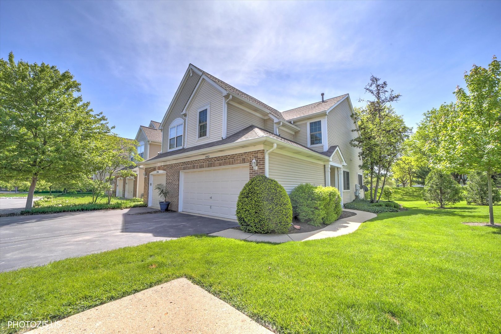 2952 Waters Edge Circle Aurora IL 60504