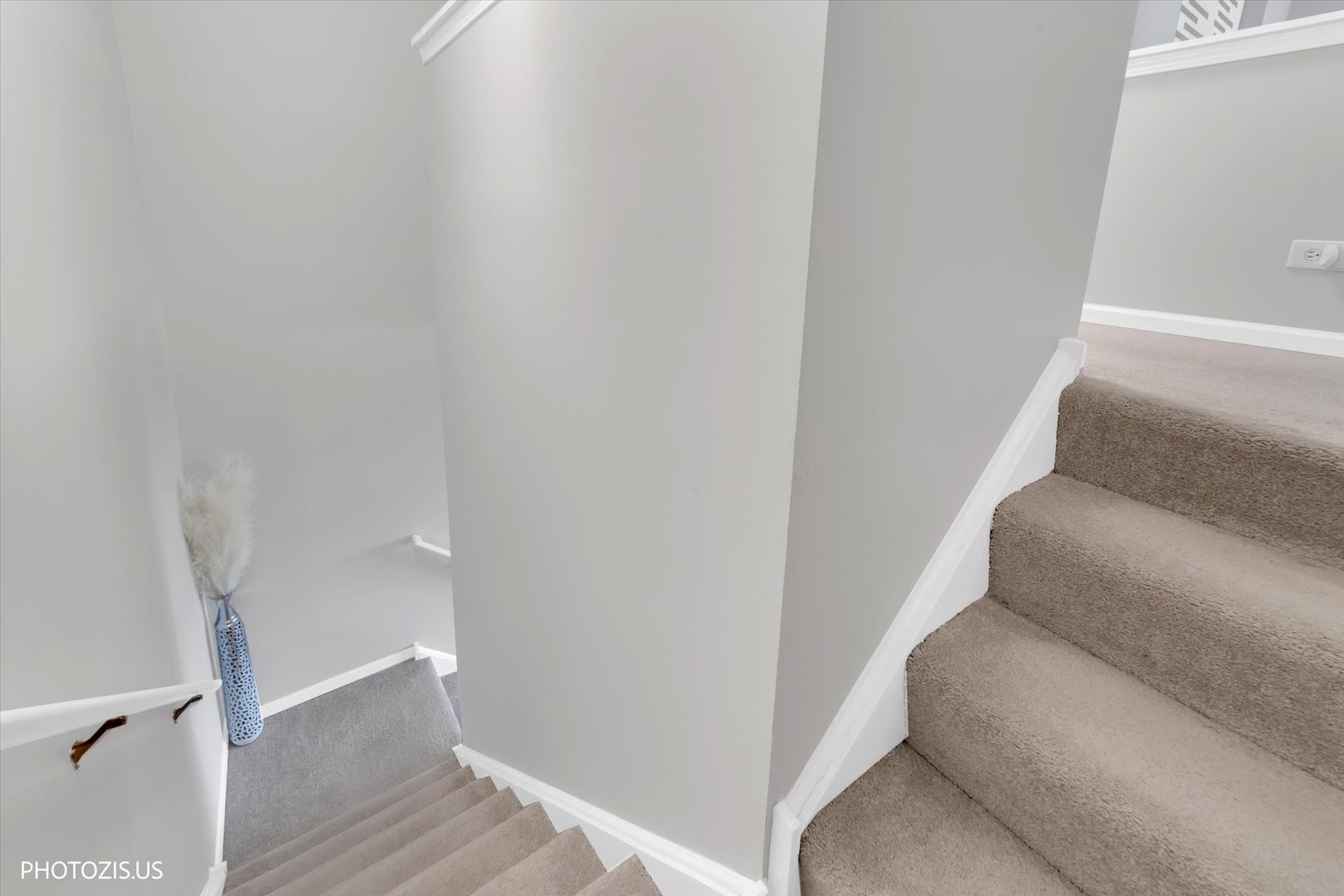 2952 Waters Edge Circle Aurora IL 60504