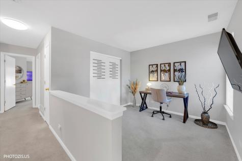 2952 Waters Edge Circle Aurora IL 60504