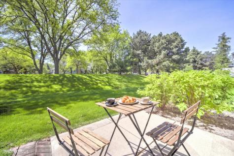 2952 Waters Edge Circle Aurora IL 60504