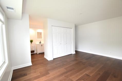 500 West Huntington Commons Road Mount Prospect IL 60056