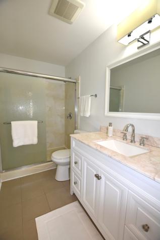 500 West Huntington Commons Road Mount Prospect IL 60056