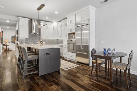 1124 Lake Street Oak Park IL 60301