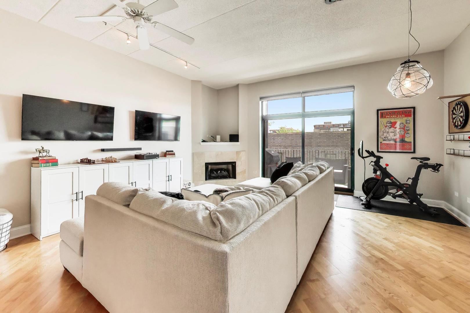 1301 West Washington Boulevard Chicago IL 60607