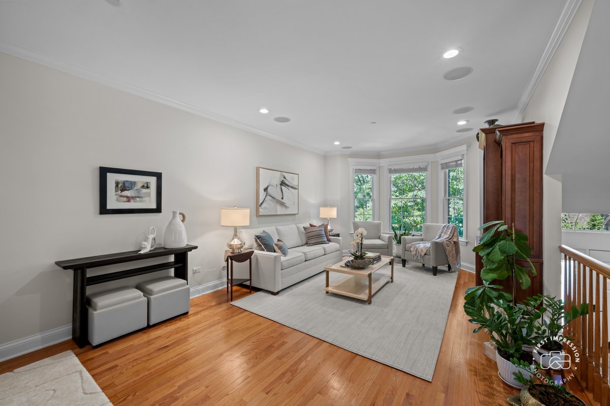 1127 Gilbert Avenue Downers Grove IL 60515