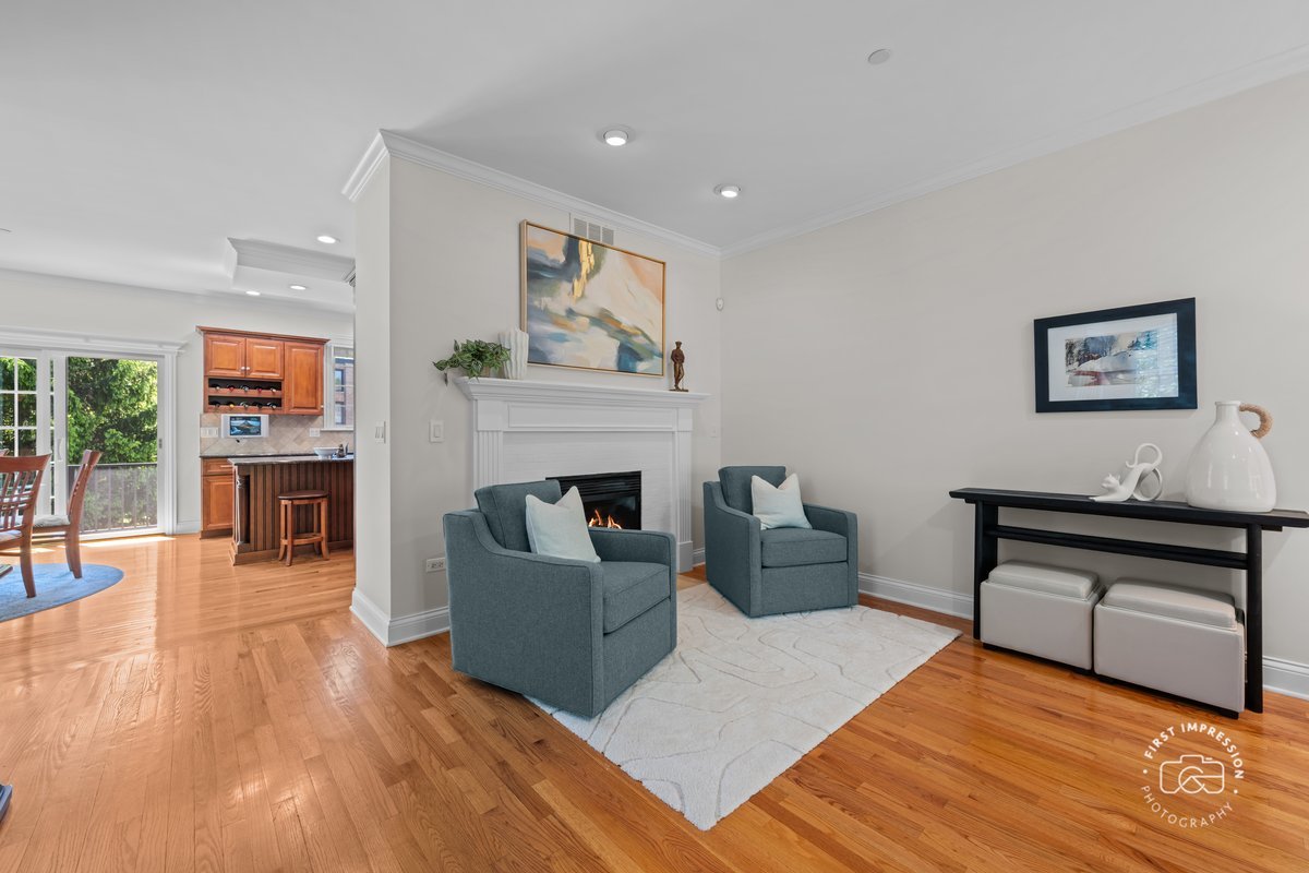 1127 Gilbert Avenue Downers Grove IL 60515