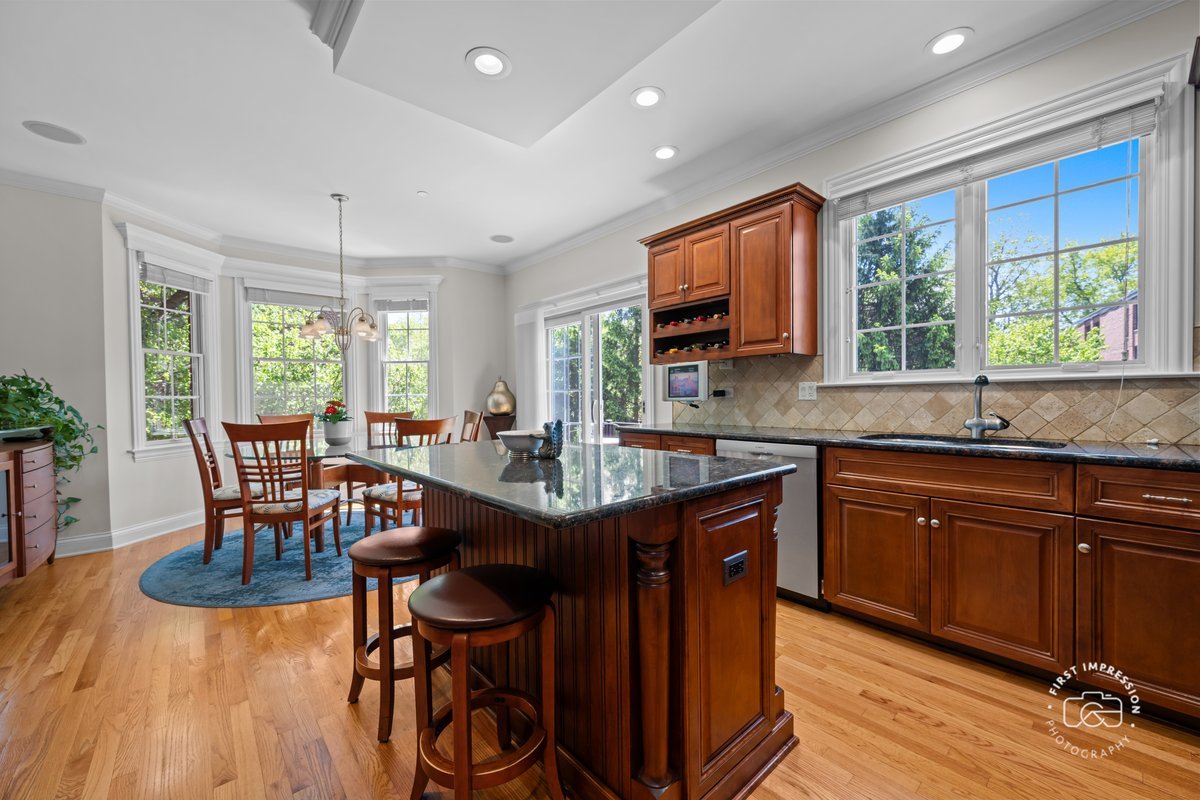 1127 Gilbert Avenue Downers Grove IL 60515