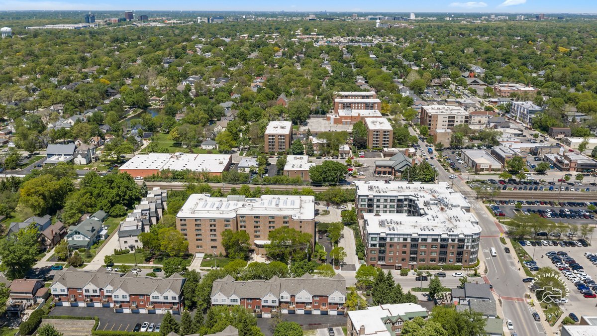 1127 Gilbert Avenue Downers Grove IL 60515