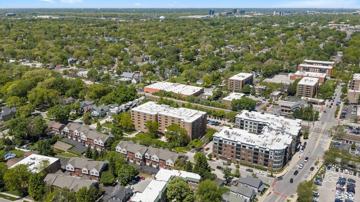 1127 Gilbert Avenue Downers Grove IL 60515