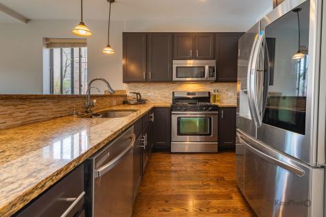 3839 North Ashland Avenue Chicago IL 60613