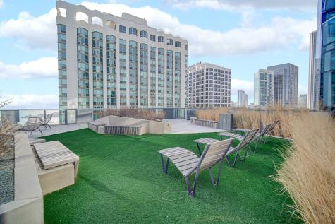 211 North Harbor Drive Chicago IL 60601