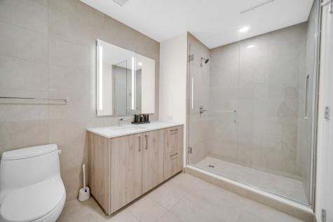 211 North Harbor Drive Chicago IL 60601