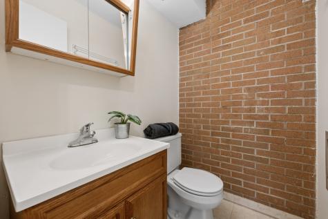 7432 Washington Street Forest Park IL 60130