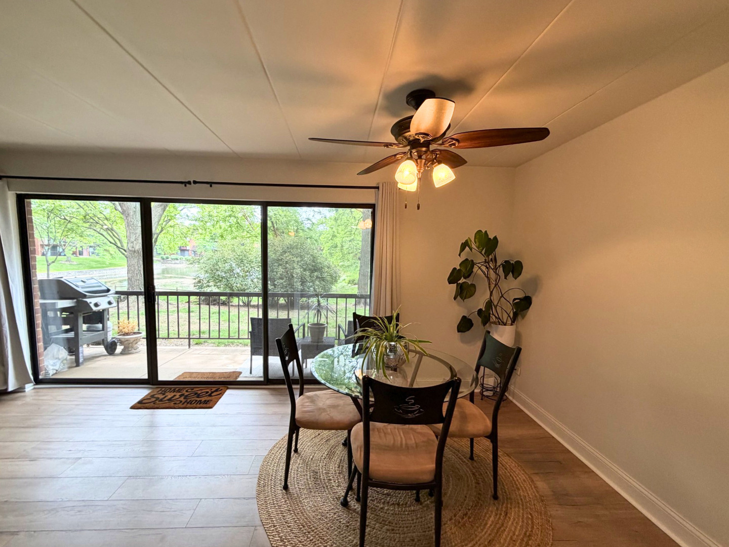 31 East Janata Boulevard Lombard IL 60148