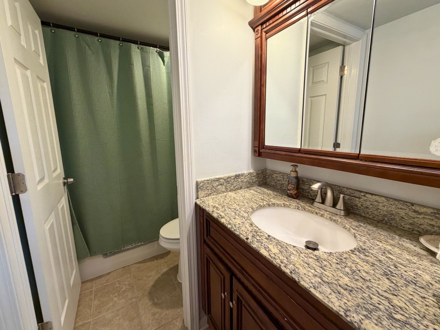 31 East Janata Boulevard Lombard IL 60148