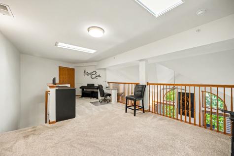 8505 Woodward Avenue Woodridge IL 60517