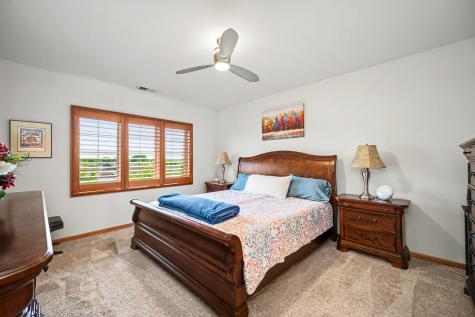 8505 Woodward Avenue Woodridge IL 60517