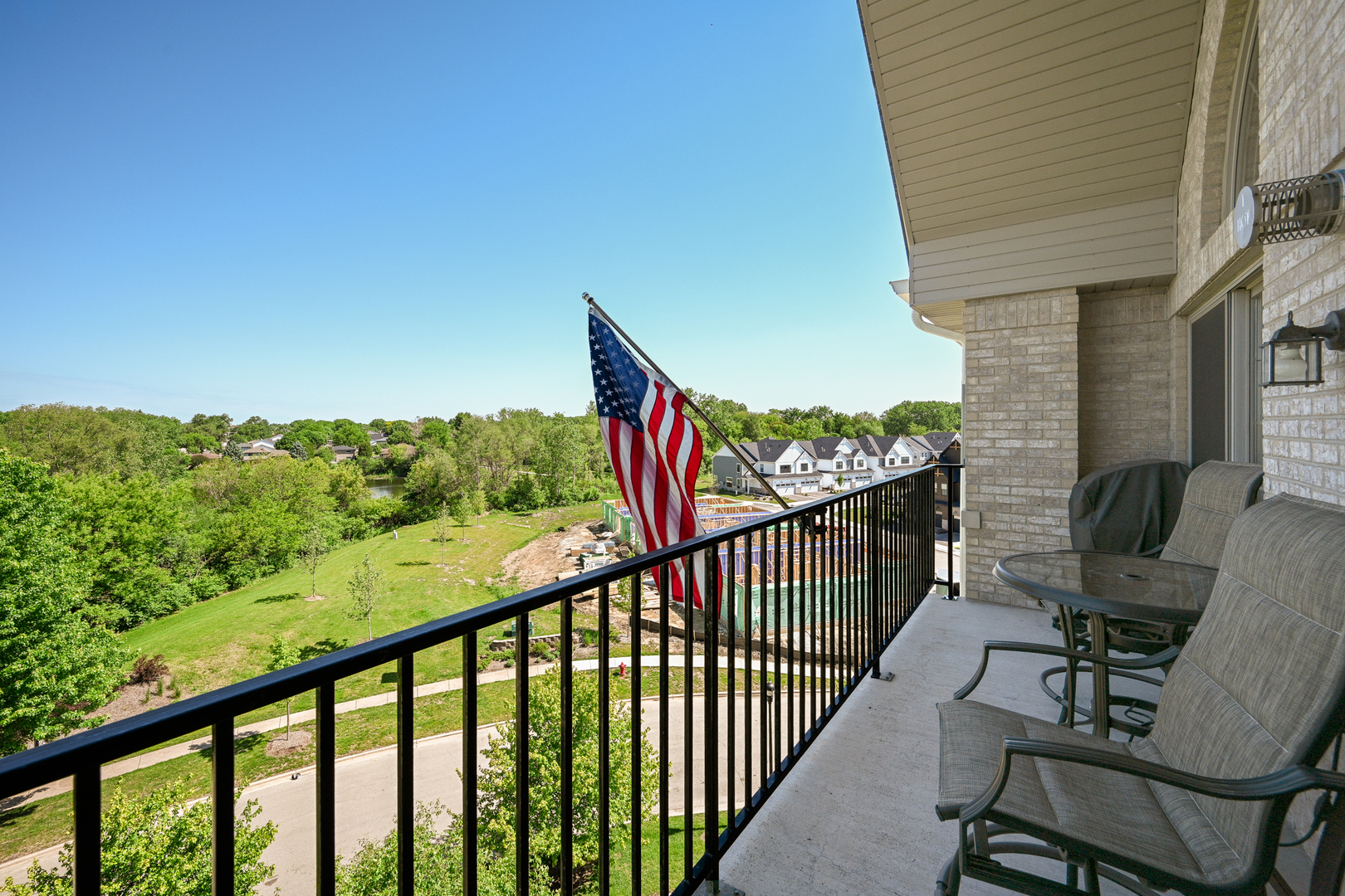 8505 Woodward Avenue Woodridge IL 60517