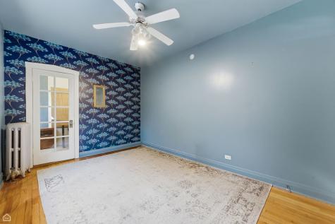 1516 West Byron Street Chicago IL 60613