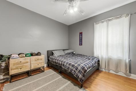 1516 West Byron Street Chicago IL 60613