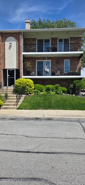 11319 Moraine Drive Palos Hills IL 60465