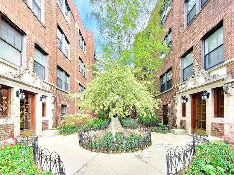 5465 South Ingleside Avenue Chicago IL 60615