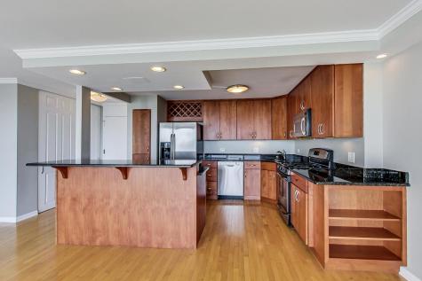 2800 North Lake Shore Drive Chicago IL 60657