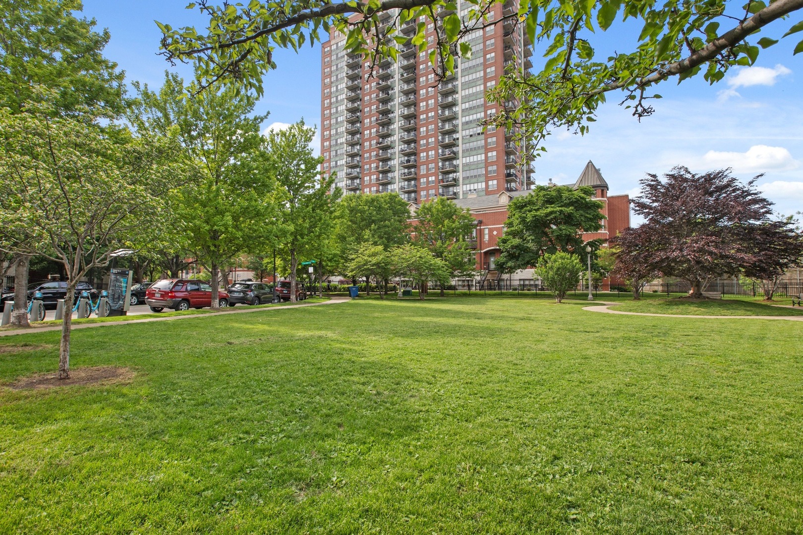 1901 South Calumet Avenue Chicago IL 60616
