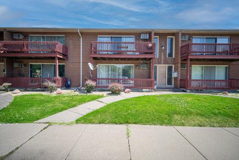 553 North Carroll Parkway Glenwood IL 60425