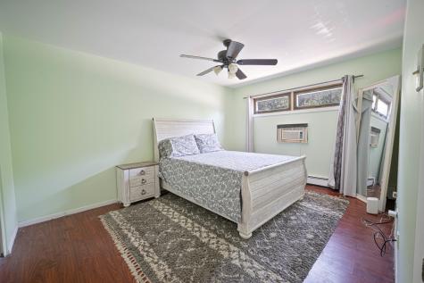 553 North Carroll Parkway Glenwood IL 60425