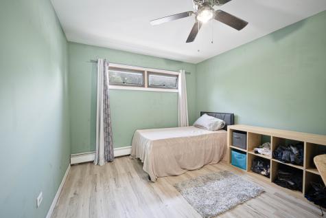 553 North Carroll Parkway Glenwood IL 60425