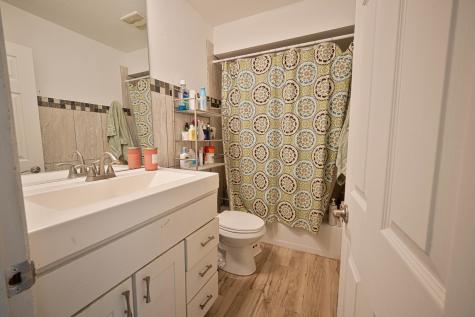553 North Carroll Parkway Glenwood IL 60425
