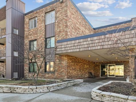 522 East Algonquin Road Schaumburg IL 60173