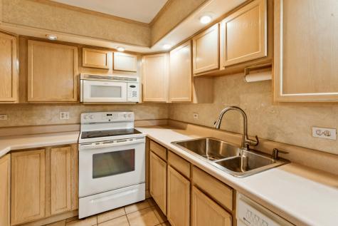 522 East Algonquin Road Schaumburg IL 60173