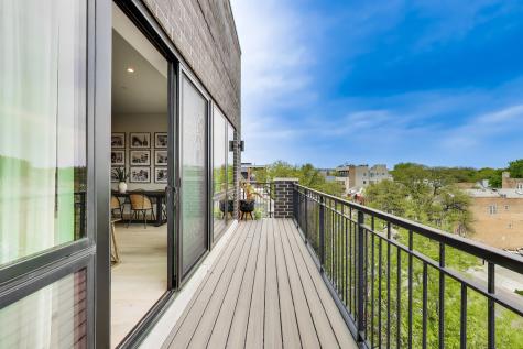 5042 North Western Avenue Chicago IL 60625