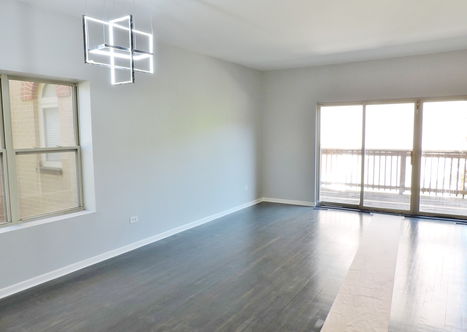 7037 South Oglesby Avenue Chicago IL 60649