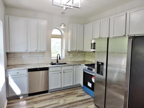 7037 South Oglesby Avenue Chicago IL 60649