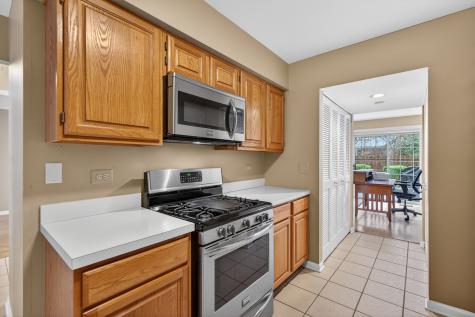 330 Stillwater Court Wauconda IL 60084