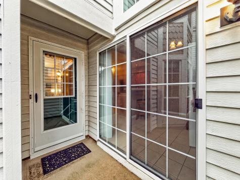 330 Stillwater Court Wauconda IL 60084