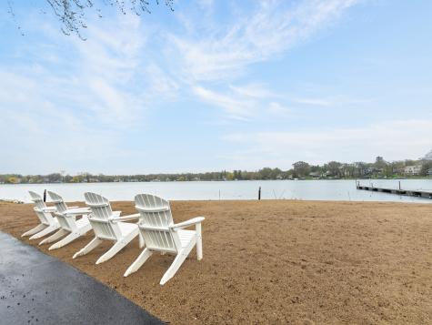 330 Stillwater Court Wauconda IL 60084