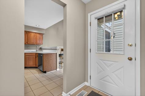 330 Stillwater Court Wauconda IL 60084
