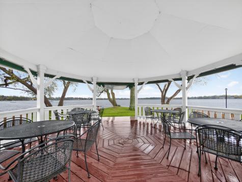 330 Stillwater Court Wauconda IL 60084