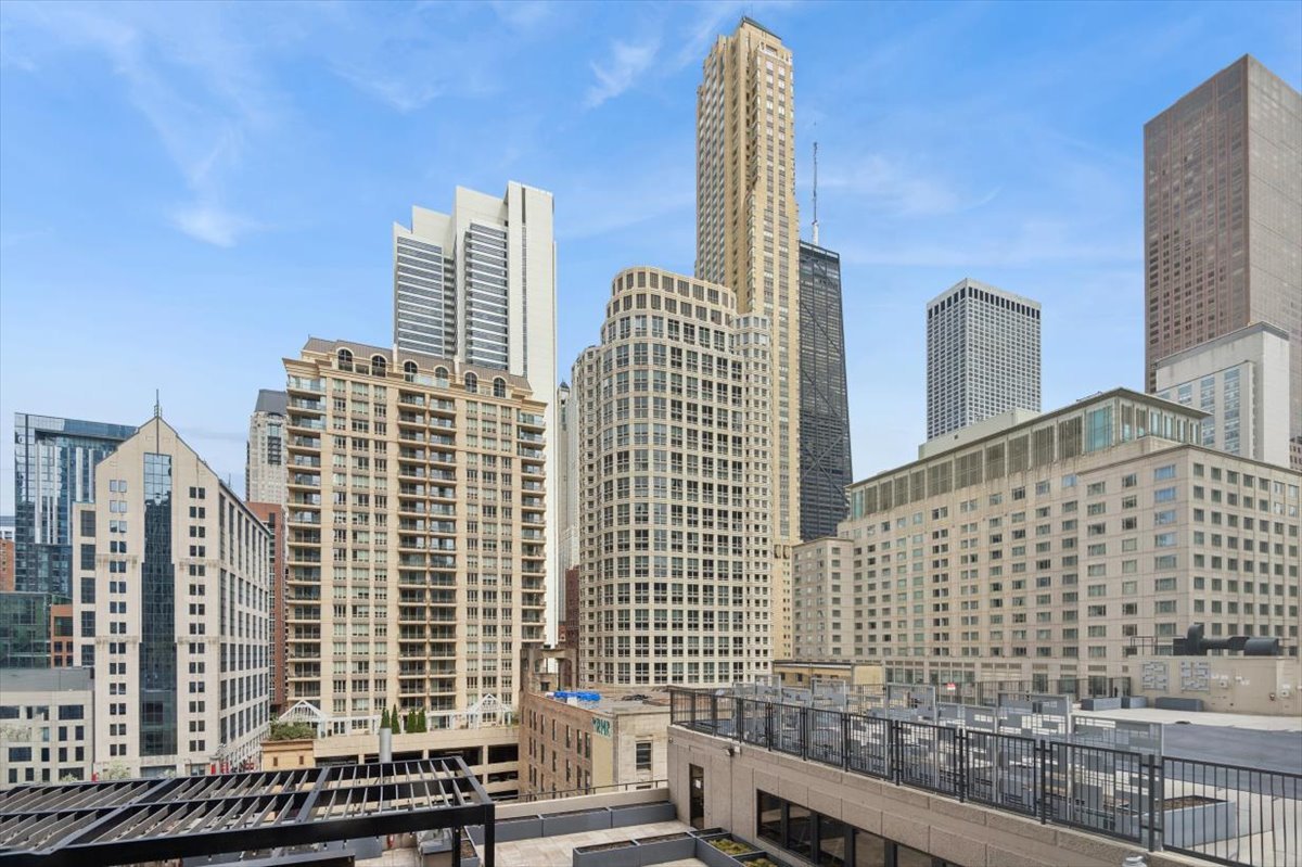 30 East Huron Street Chicago IL 60611