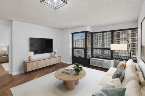 30 East Huron Street Chicago IL 60611