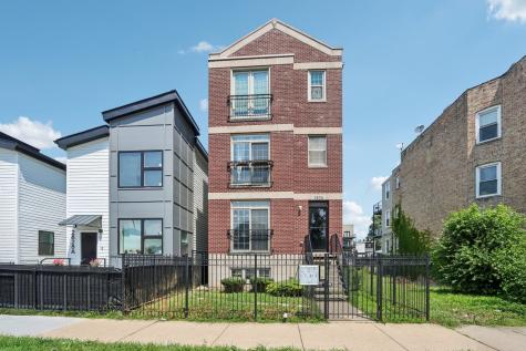 2826 West Harrison Street Chicago IL 60612