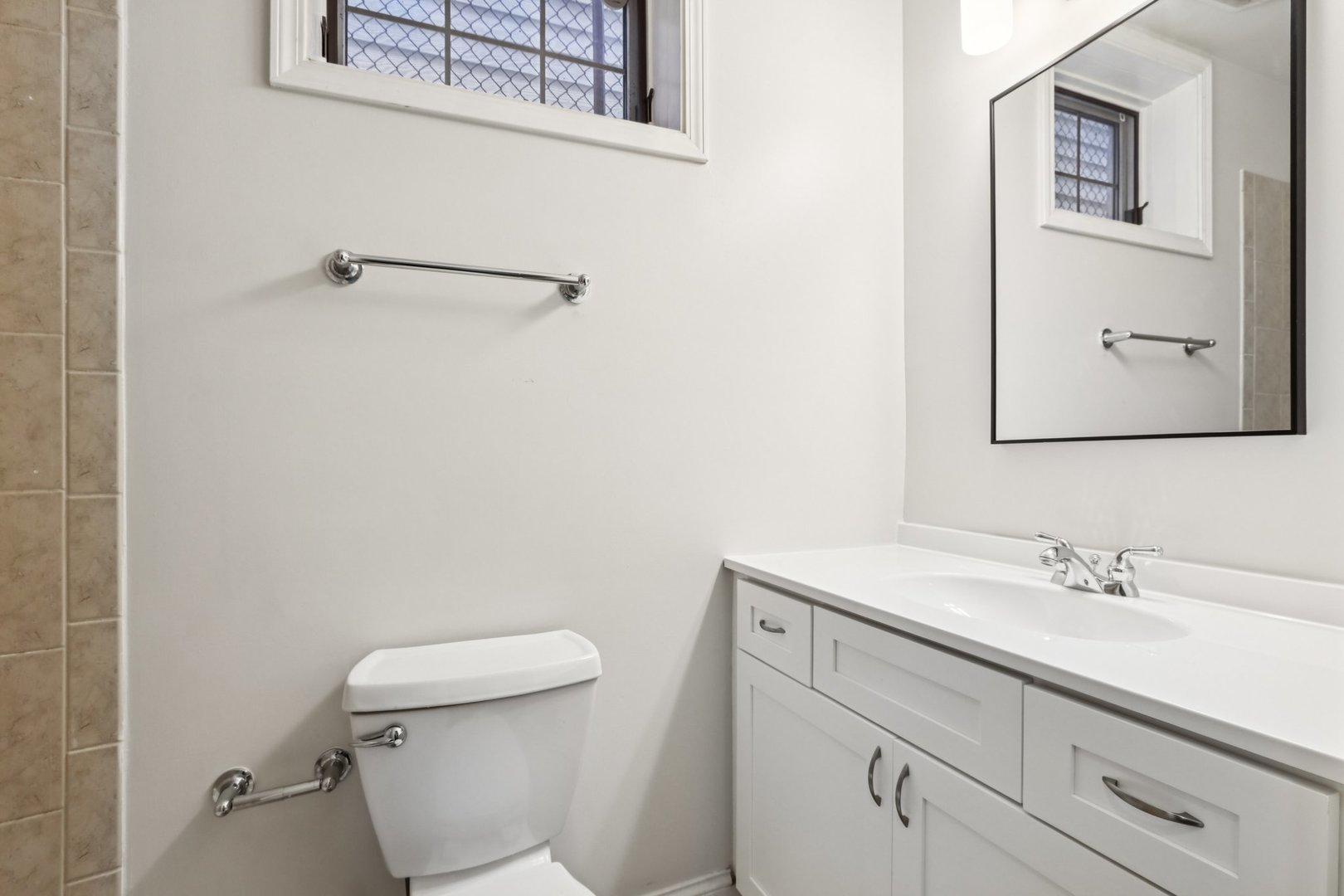 2826 West Harrison Street Chicago IL 60612
